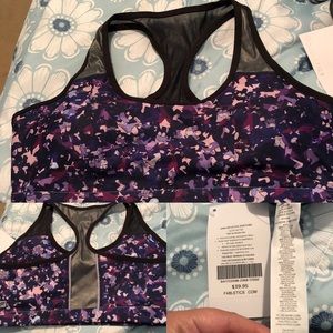 Fabletics Amna Reflective Sports Bra